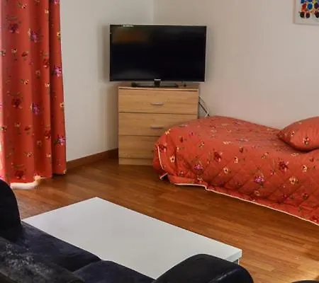 Francois 1er - 16eme Apartment 3*